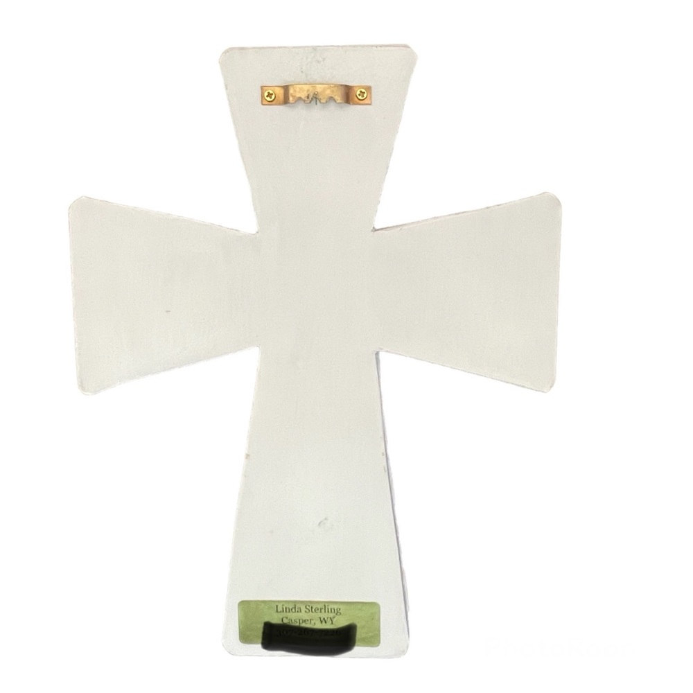 Hand Decorated Cross - Green inlays - Picture 3 of 5
